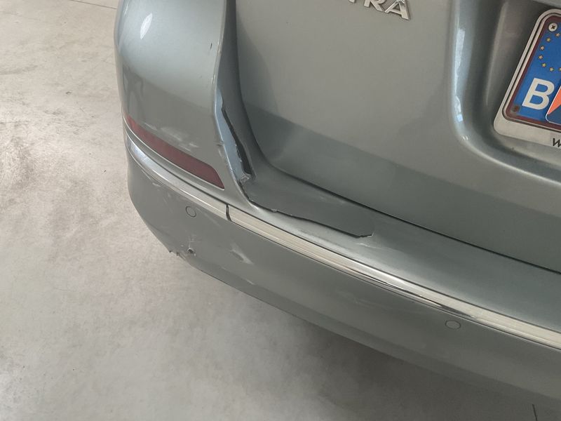 Opel Astra 1.6 CDTI DPF Edition 2014 – снимка 33