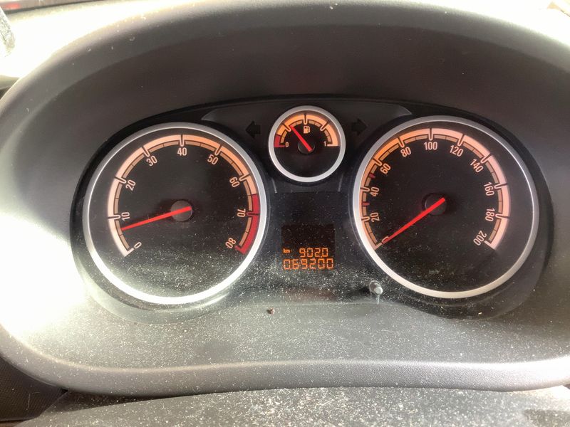 Opel Corsa 1.4 Energy 2014 – снимка 19