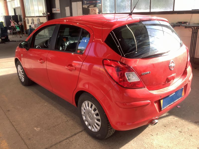 Opel Corsa 1.4 Energy 2014 – снимка 6