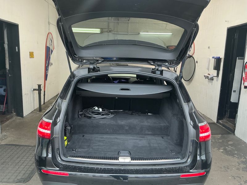 Mercedes-Benz E-Klasse E 300 de T 4Matic AMG Line 2021 – снимка 15