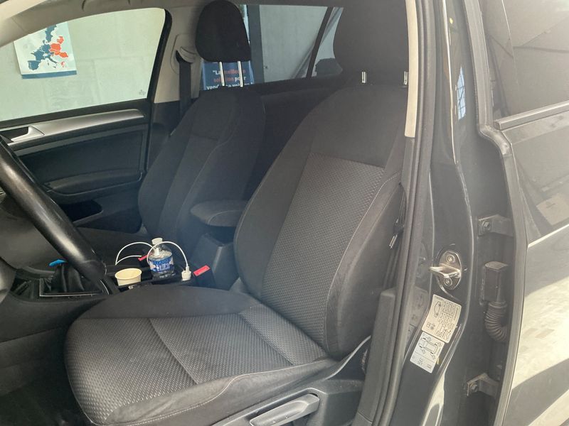 Volkswagen Golf VII 1.6 TDI Trendline BlueMotion Tech 2020 – снимка 25