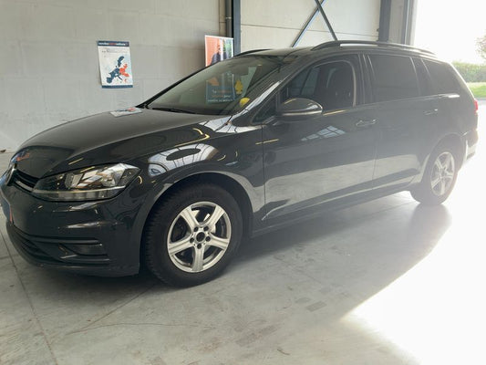 Volkswagen Golf VII 1.6 TDI Trendline BlueMotion Tech 2020 – снимка 2