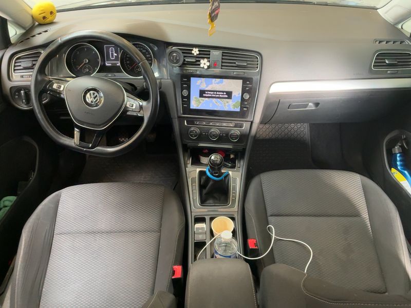 Volkswagen Golf VII 1.6 TDI Trendline BlueMotion Tech 2020 – снимка 17
