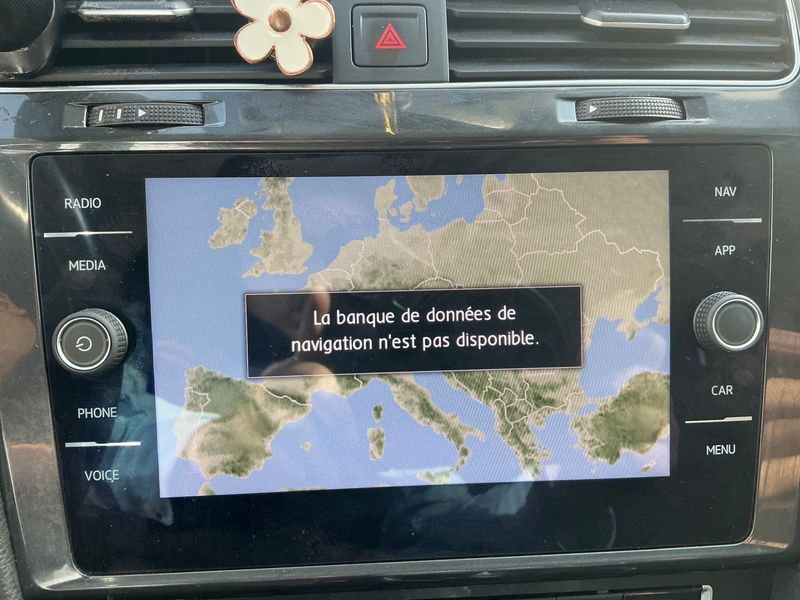 Volkswagen Golf VII 1.6 TDI Trendline BlueMotion Tech 2020 – снимка на щета 35