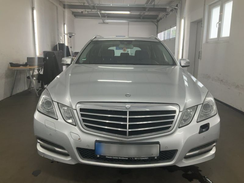 Mercedes-Benz E-Klasse E 350 CDI T BlueEfficiency Avantgarde 2010 – снимка 14