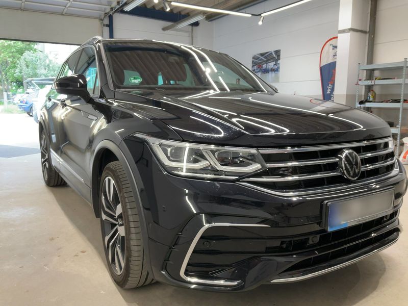 Volkswagen Tiguan 2.0 TDI R-Line 4Motion 2022 – снимка 12