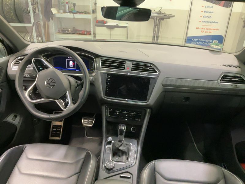 Volkswagen Tiguan 2.0 TDI R-Line 4Motion 2022 – снимка 18