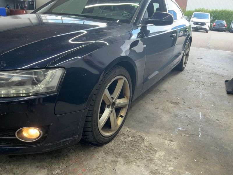 Audi A5 Sportback 2.7 V6 TDI 2010 – снимка 2