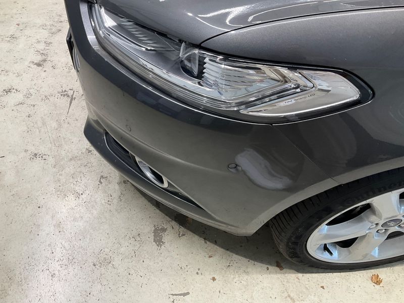 Ford Mondeo 2.0 EcoBoost Titanium 2016 – снимка 31
