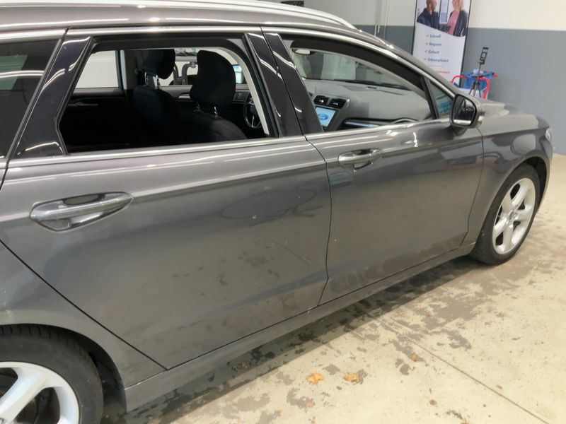Ford Mondeo 2.0 EcoBoost Titanium 2016 – снимка 10