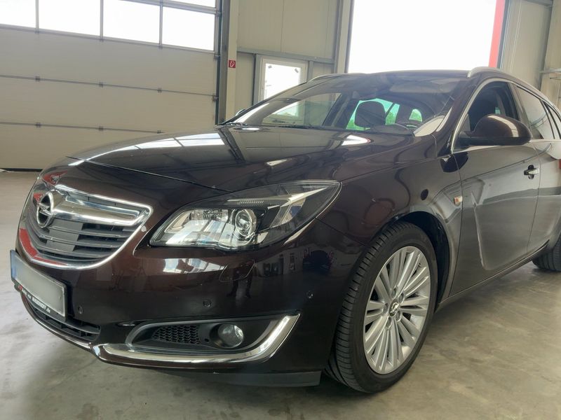 Opel Insignia Sports Tourer 2.0 SIDI Turbo Business Innovation 2015 – снимка 2