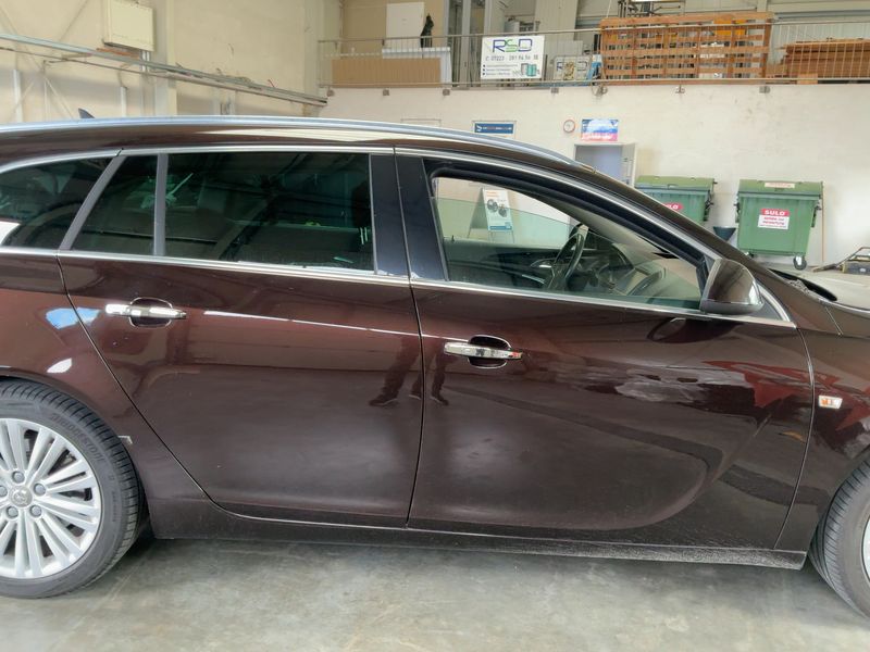 Opel Insignia Sports Tourer 2.0 SIDI Turbo Business Innovation 2015 – снимка 10