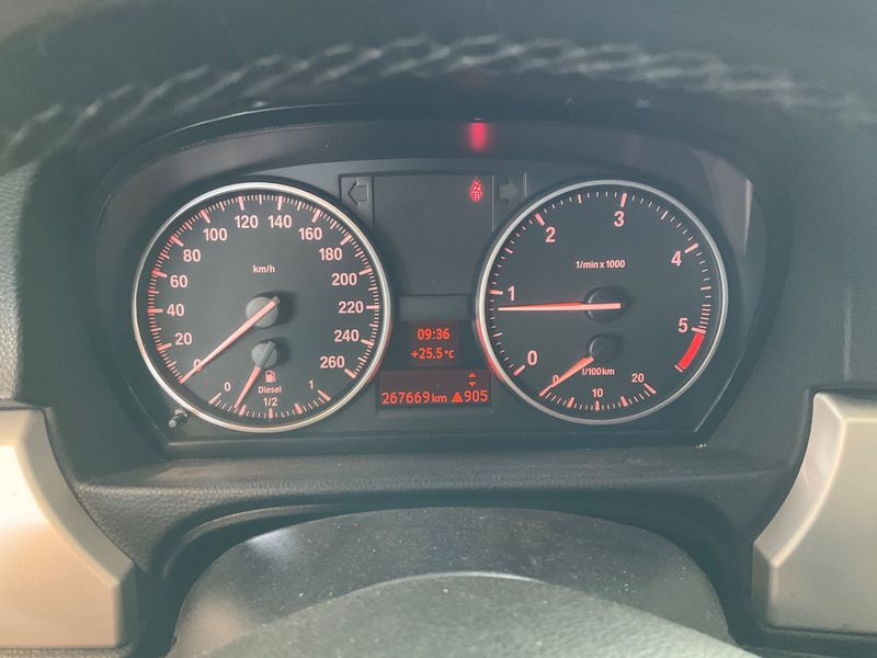 BMW 3er 318d 2010 – снимка 4