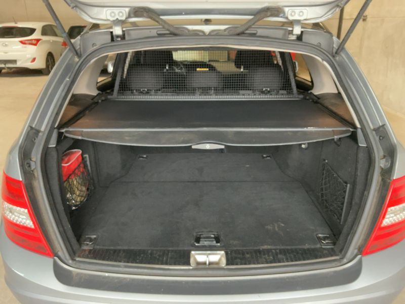 Mercedes-Benz C-Klasse C 180 CGI T BlueEfficiency Classic 2011 – снимка 15