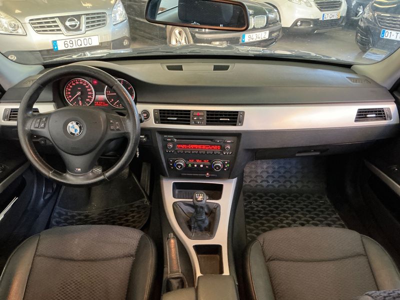 BMW 3er 318d 2010 – снимка 12