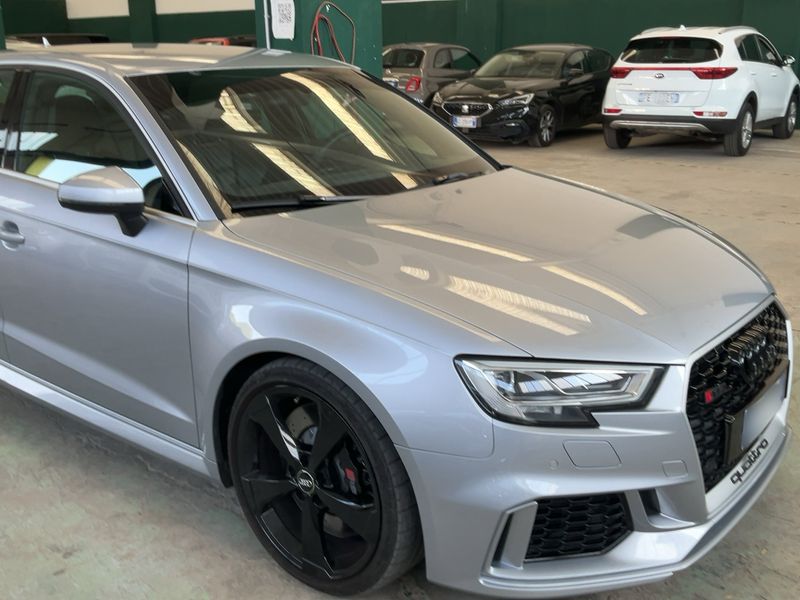 Audi RS 3 Sportback 2.5 TFSI quattro 2018 – снимка 12