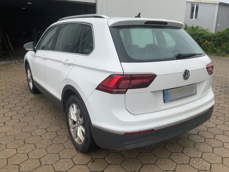Volkswagen Tiguan 2.0 TDI Highline BlueMotion Tech 2018 – снимка 6