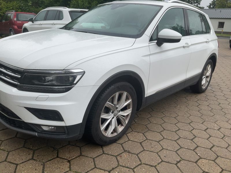 Volkswagen Tiguan 2.0 TDI Highline BlueMotion Tech 2018 – снимка 2