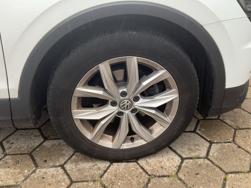 Volkswagen Tiguan 2.0 TDI Highline BlueMotion Tech 2018 – снимка 11