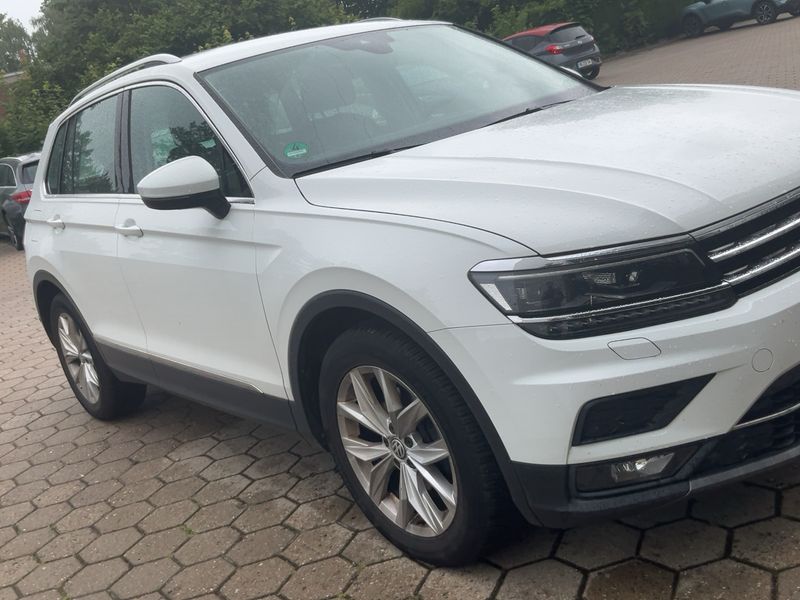 Volkswagen Tiguan 2.0 TDI Highline BlueMotion Tech 2018 – снимка 12