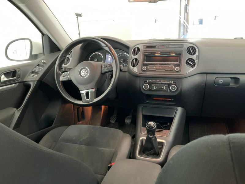 Volkswagen Tiguan 2.0 TDI Sport & Style 4Motion BlueMotion Tech 2013 – снимка 18