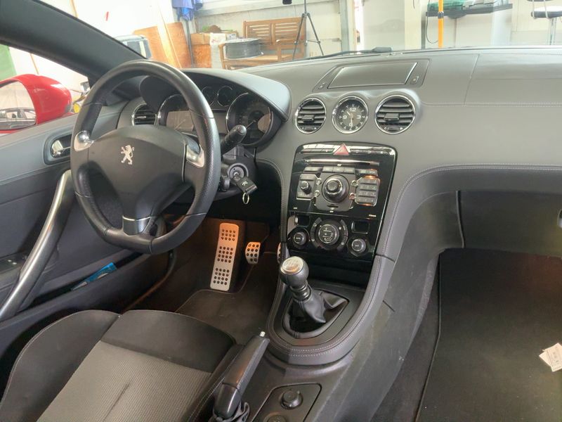 Peugeot RCZ 2.0 HDi Basis 2010 – снимка 18