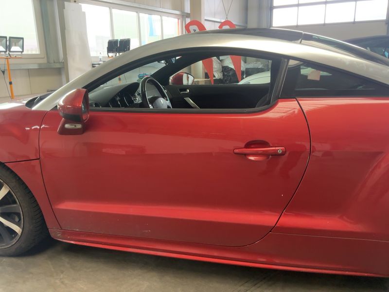Peugeot RCZ 2.0 HDi Basis 2010 – снимка 4
