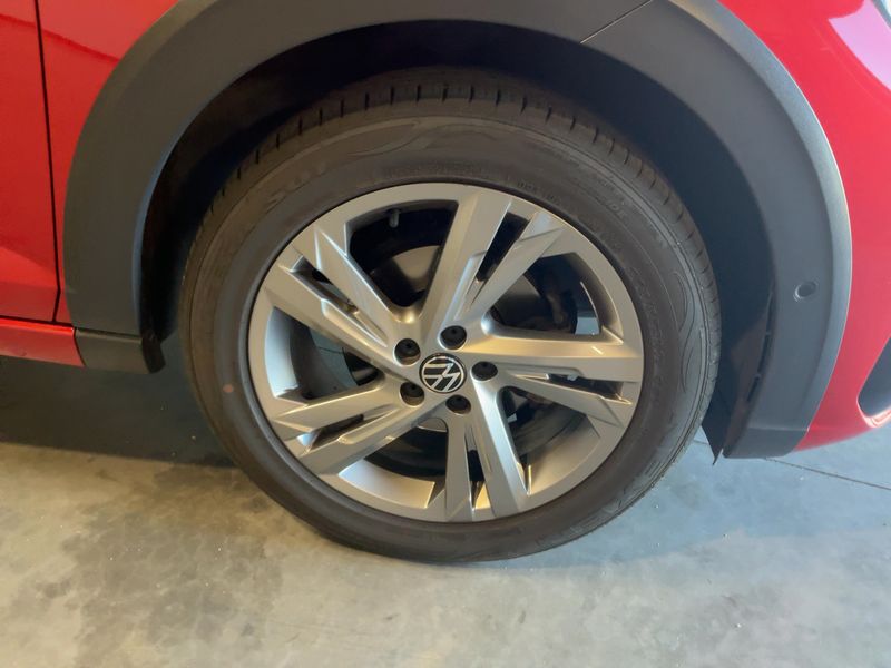 Volkswagen Taigo 1.5 TSI ACT R-Line 2022 – снимка 11