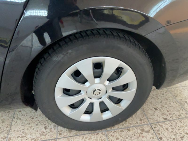 Skoda Superb 2.0 TDI Premium Edition 2019 – снимка 5
