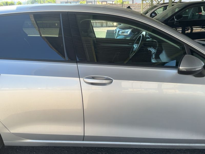 Volkswagen Golf VIII 2.0 TDI Life 2020 – снимка 10
