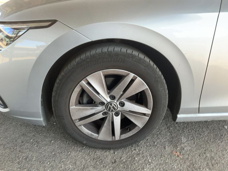 Volkswagen Golf VIII 2.0 TDI Life 2020 – снимка 3