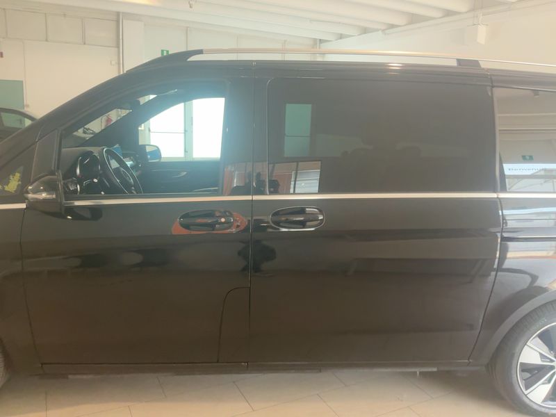 Mercedes-Benz V-Klasse V 250 d AVANTGARDE lang 2022 – снимка 4