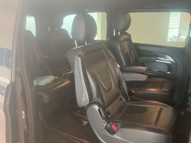 Mercedes-Benz V-Klasse V 250 d AVANTGARDE lang 2022 – снимка 19