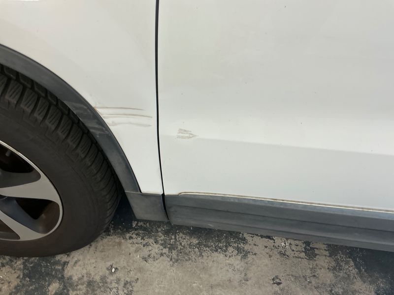Volkswagen Tiguan 2.0 TDI Lounge Sport & Style BlueMotion Tech 2016 – снимка 23
