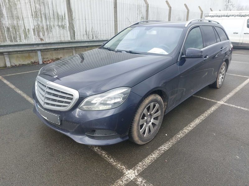 Mercedes-Benz E-Klasse E 200 CDI T BlueEfficiency 2014 – снимка 2