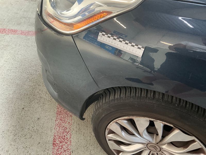 Citroen C4 1.6 HDi Tendance 2012 – снимка на щета 40