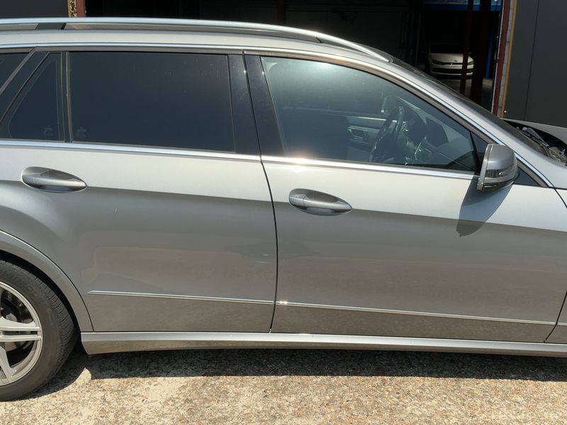 Mercedes-Benz E-Klasse E 200 CDI T BlueEfficiency Avantgarde 2011 – снимка 10