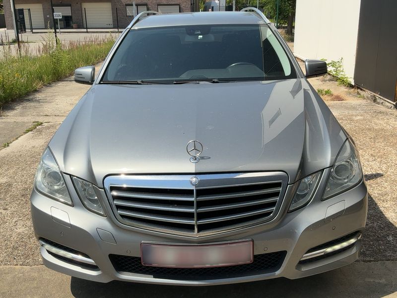 Mercedes-Benz E-Klasse E 200 CDI T BlueEfficiency Avantgarde 2011 – снимка 14