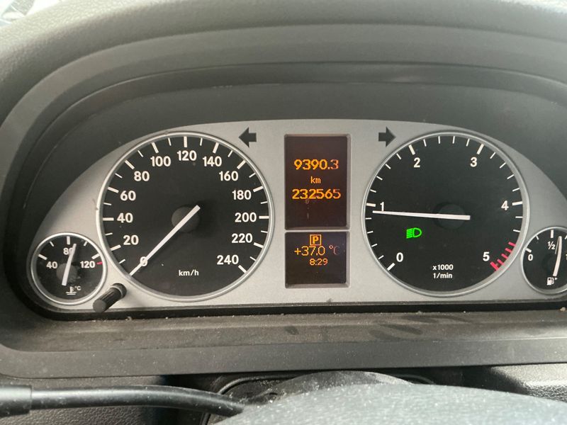 Mercedes-Benz B-Klasse B 180 CDI Sport 2009 – снимка 4