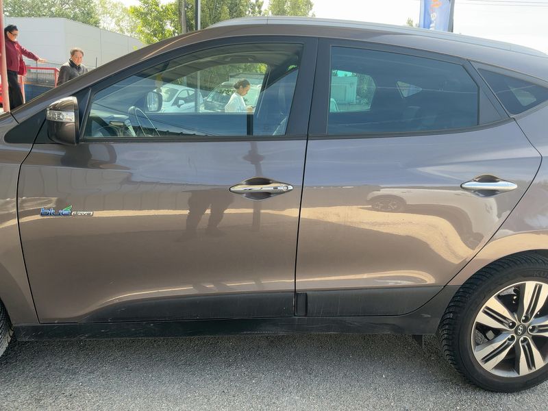 Hyundai ix35 1.7 CRDi Premium Limited Blue 2WD 2014 – снимка 4