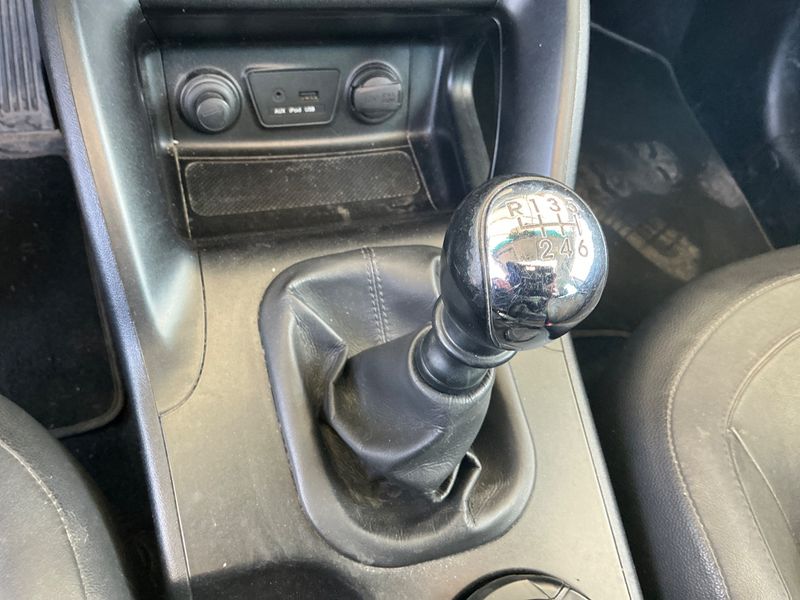 Hyundai ix35 1.7 CRDi Premium Limited Blue 2WD 2014 – снимка 43