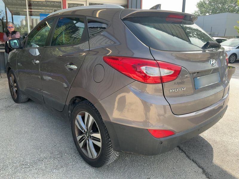 Hyundai ix35 1.7 CRDi Premium Limited Blue 2WD 2014 – снимка 6