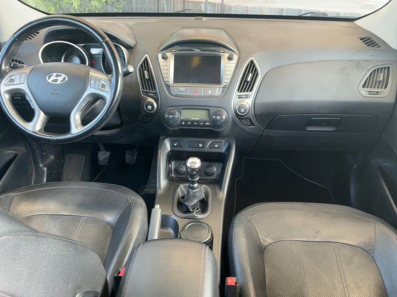 Hyundai ix35 1.7 CRDi Premium Limited Blue 2WD 2014 – снимка 17