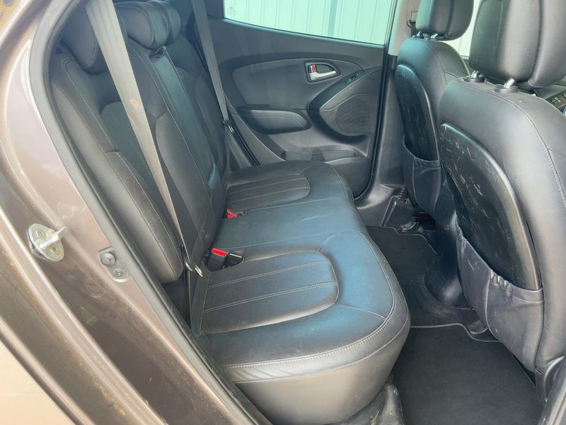 Hyundai ix35 1.7 CRDi Premium Limited Blue 2WD 2014 – снимка 19
