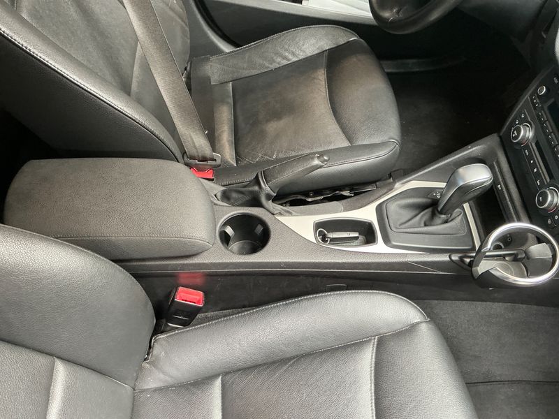 BMW X1 sDrive 18d 2011 – снимка 27