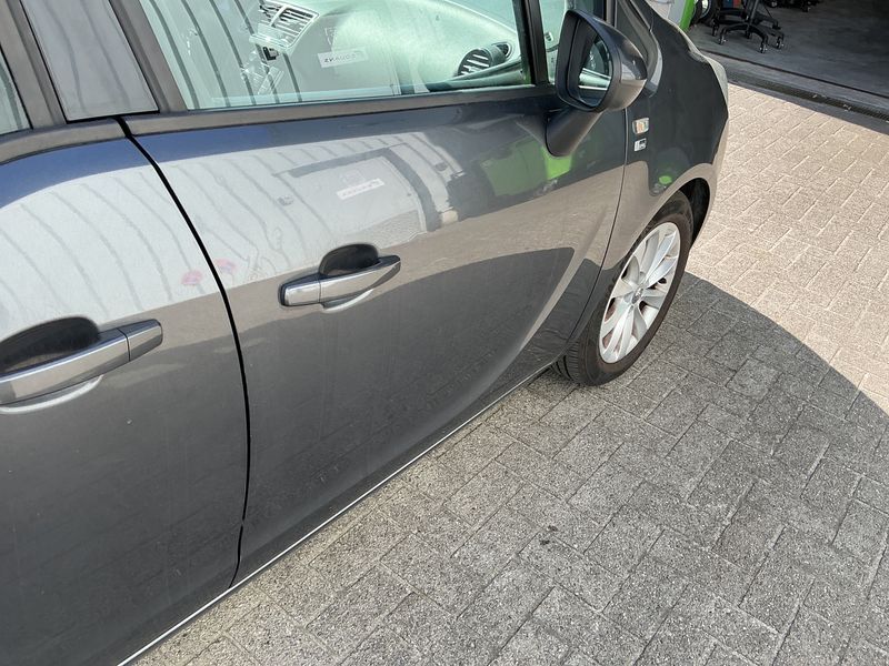 Opel Meriva 1.7 CDTI 150 Jahre Opel 2013 – снимка 24