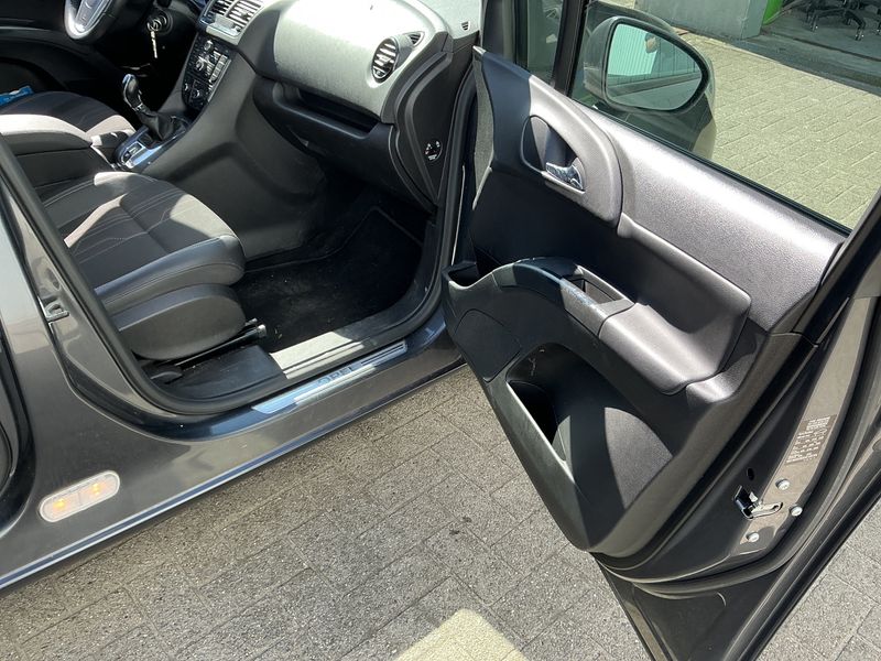 Opel Meriva 1.7 CDTI 150 Jahre Opel 2013 – снимка 29
