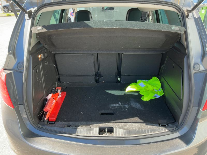 Opel Meriva 1.7 CDTI 150 Jahre Opel 2013 – снимка 15