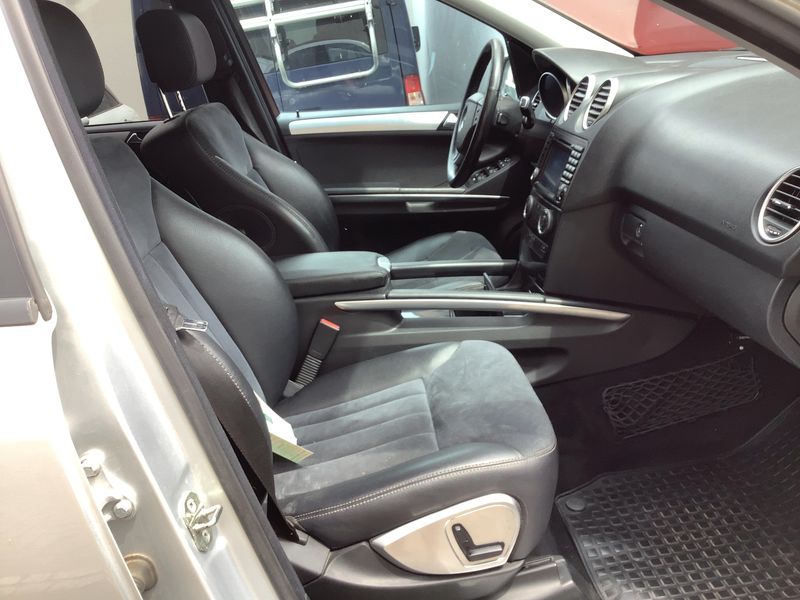 Mercedes-Benz M-Klasse ML 320 CDI 2005 – снимка 17