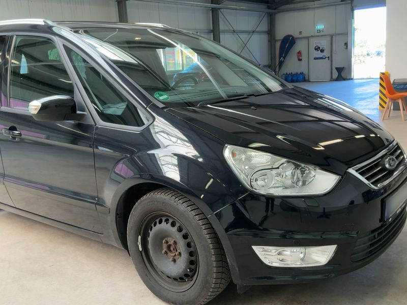 Ford Galaxy 2.0 TDCi Business Edition 2015 – снимка 12